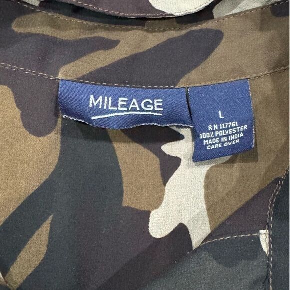 Mileage Lightweight Camo Button Down Tie Top Blouse Women’s Large - Picture 3 of 3